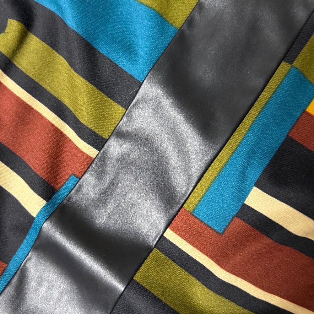 Colorful Geometric Pattern Dress - Picture 4 of 5